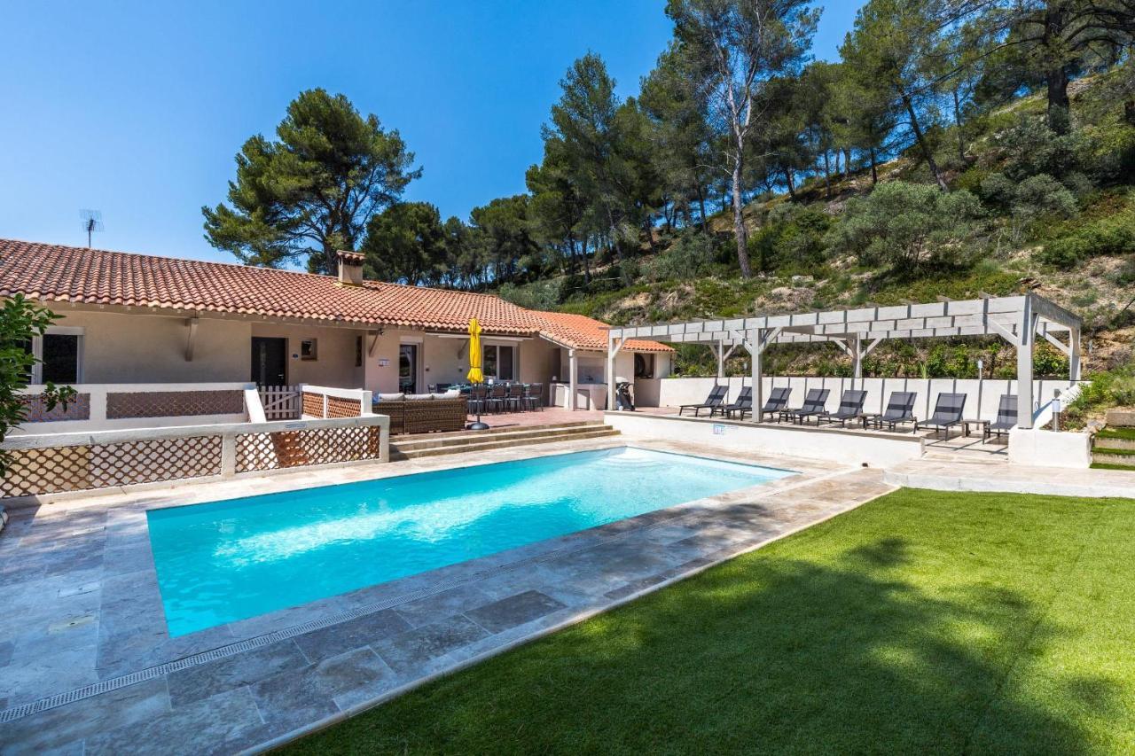 Holiday home Les Cigales *
